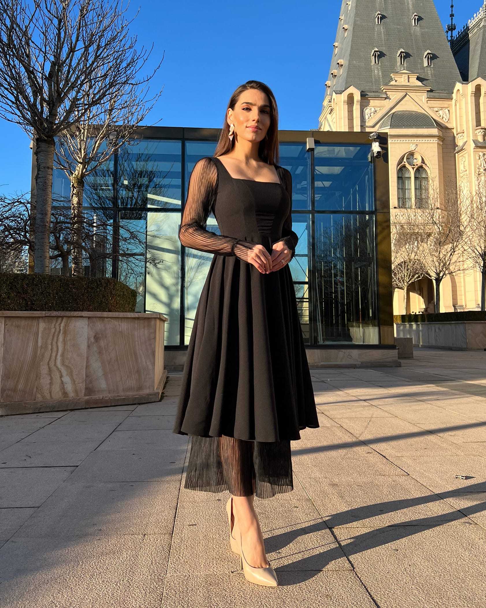 Rochie de ocazie neagra cu maneci transparente - BELLADRESS