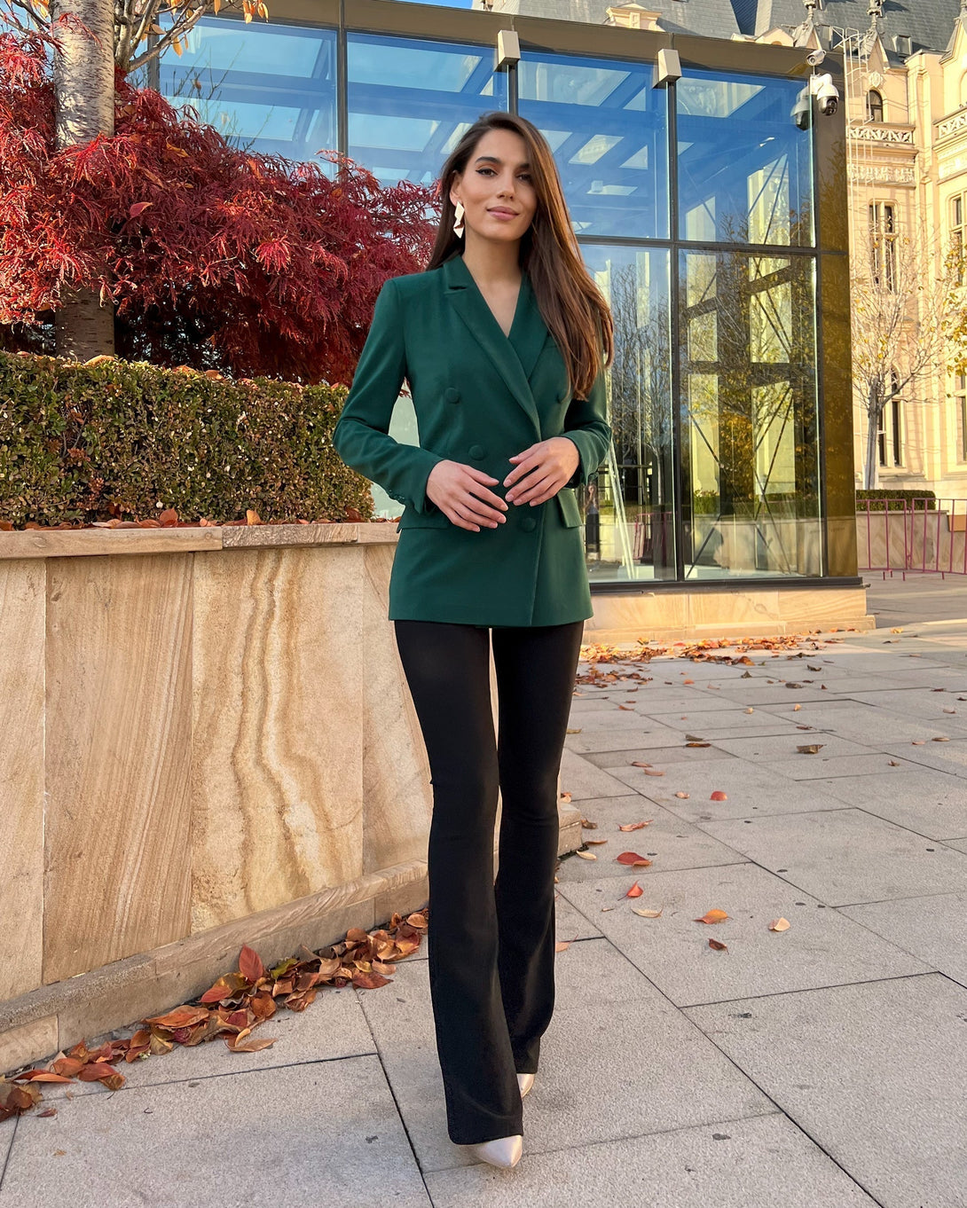 Sacou elegant verde smarald cu doua rânduri de nasturi - BELLADRESS